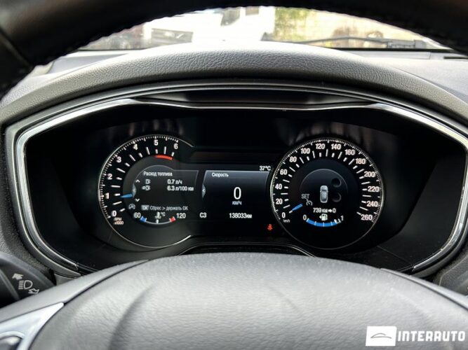 Ford Mondeo 44 interauto-car