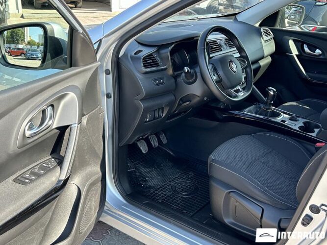 Renault Kadjar 34 interauto-car