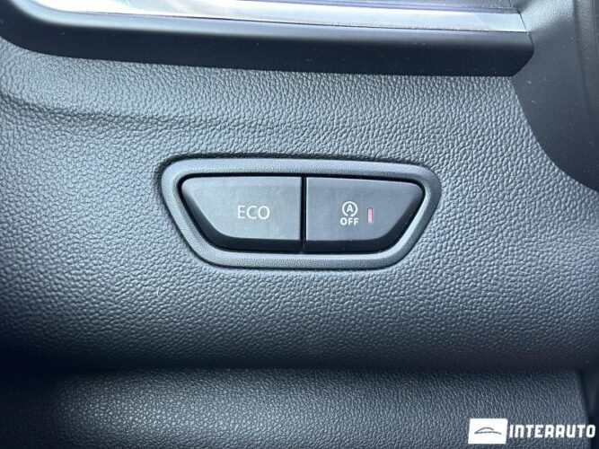 Renault Kadjar 38 interauto-car