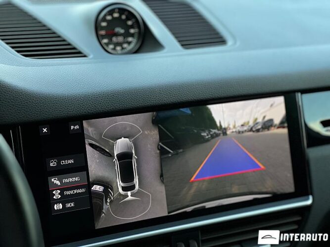 Porsche Cayenne Coupe 42 interauto-car