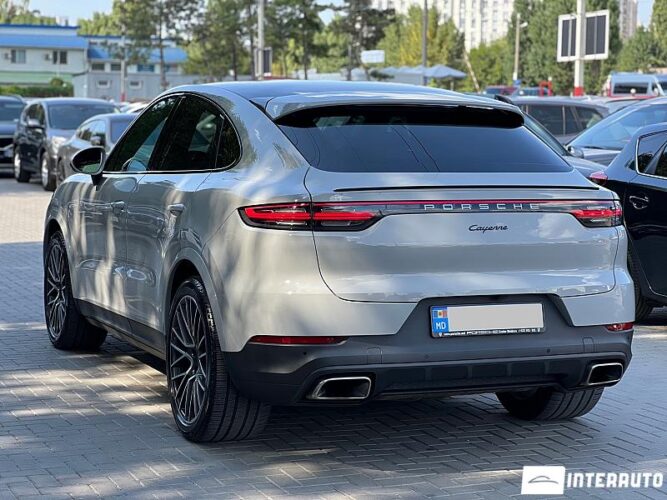 Porsche Cayenne Coupe 33 interauto-car