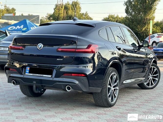 BMW X4 2.0D 35 interauto-car