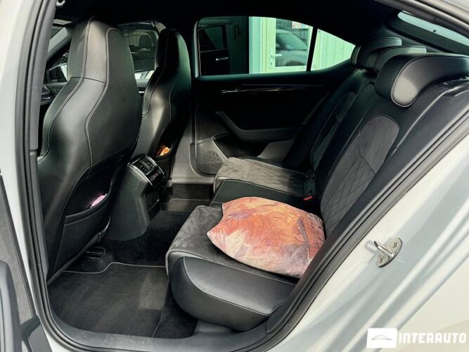 Skoda Superb 50 interauto-car