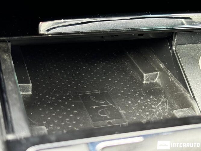 Skoda Superb 44 interauto-car