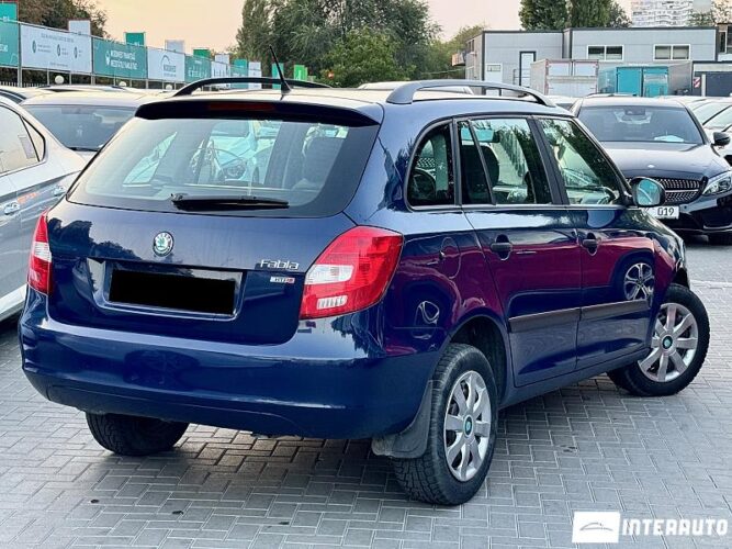 Skoda Fabia 27 interauto-car
