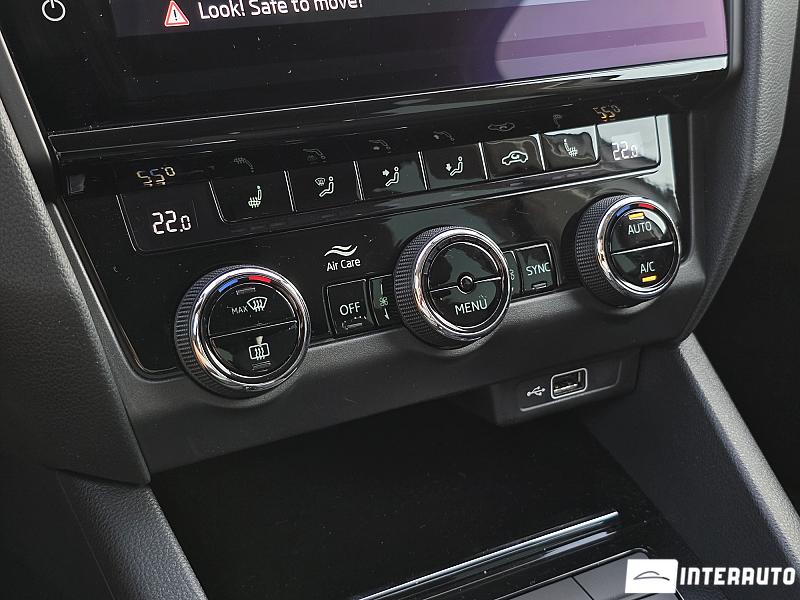 Skoda Octavia 20 automobil-interauto