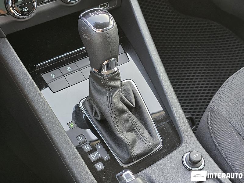 Skoda Octavia 22 automobil-interauto