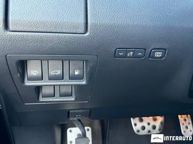 Lexus RX 450h 56 interauto-car