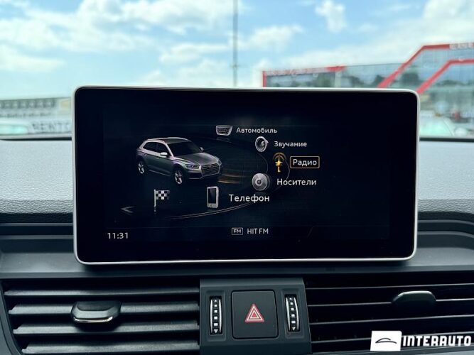 Audi Q5 49 interauto-car