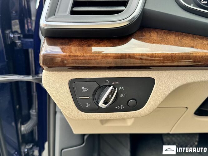 Audi Q5 62 interauto-car