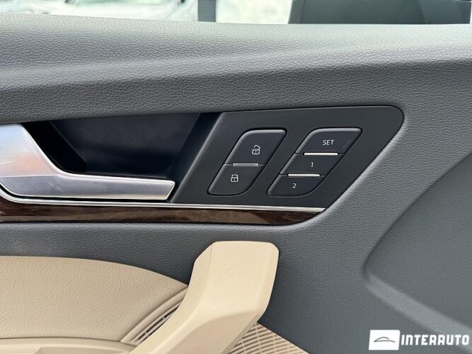 Audi Q5 63 interauto-car