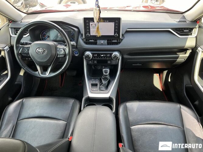 Toyota Rav-4 43 interauto-car