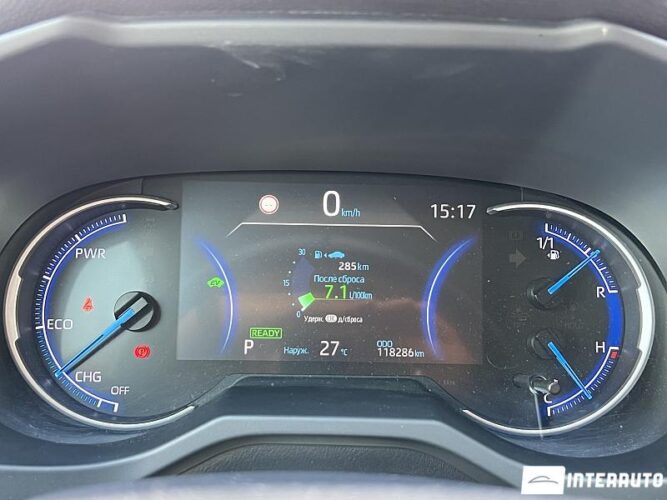 Toyota Rav-4 48 interauto-car