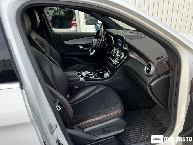 Mercedes GLC 220d 44 interauto-car