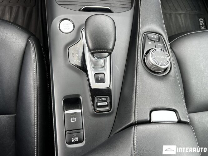 Infiniti QX50 41 interauto-car