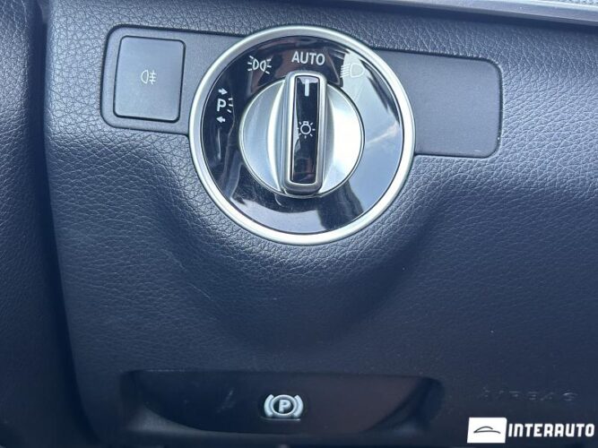 Mercedes E 300h 42 interauto-car