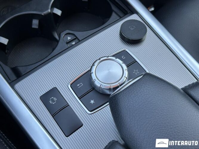 Mercedes E 300h 49 interauto-car