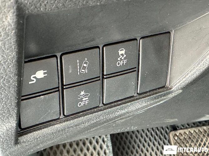 Honda Clarity 44 interauto-car