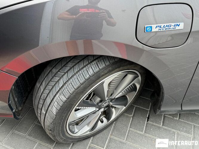 Honda Clarity 47 interauto-car