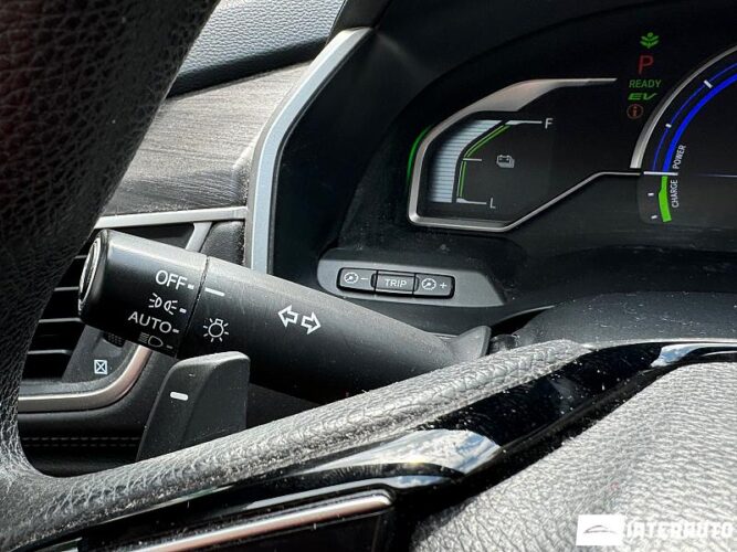 Honda Clarity 43 interauto-car