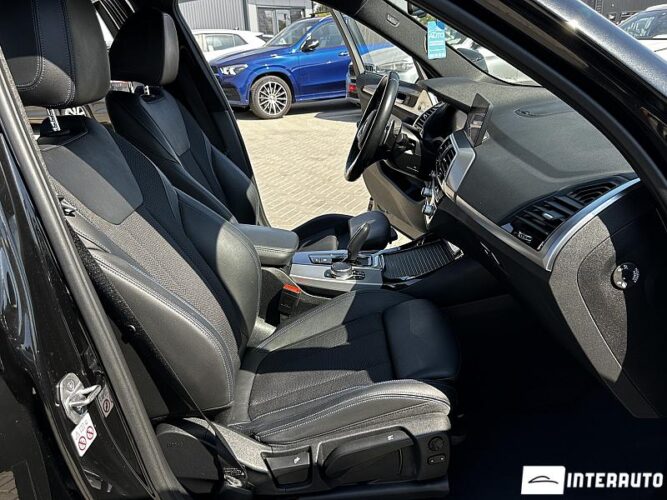BMW X3 2.0D 49 interauto-car