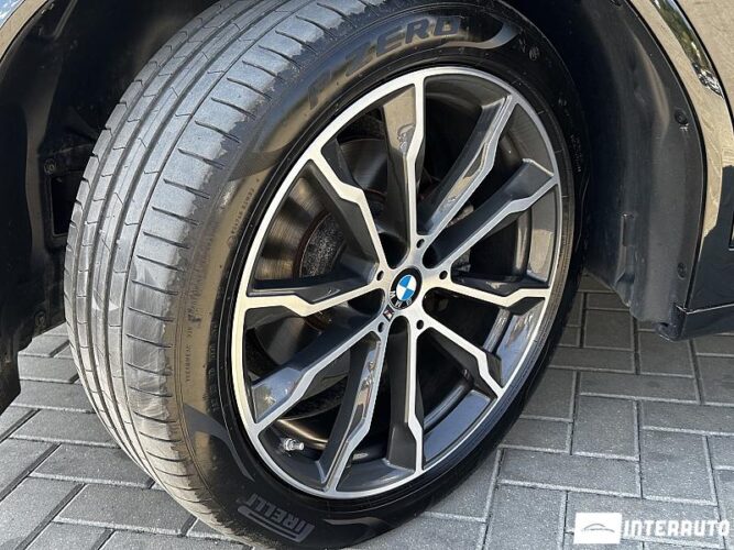 BMW X3 2.0D 50 interauto-car