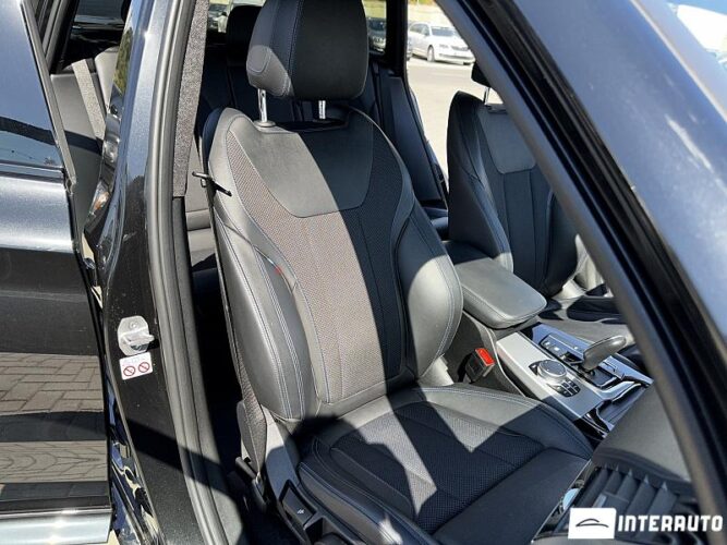 BMW X3 2.0D 48 interauto-car
