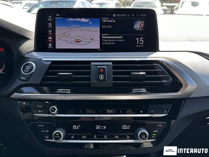 BMW X3 2.0D 43 interauto-car