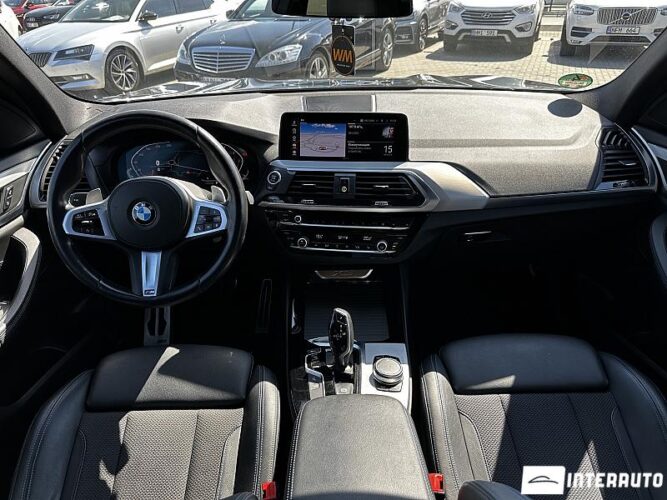 BMW X3 2.0D 40 interauto-car