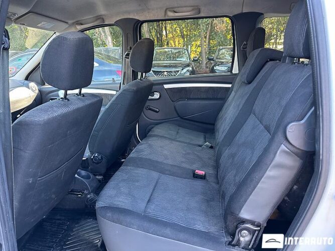 Dacia Logan MCV 38 interauto-car