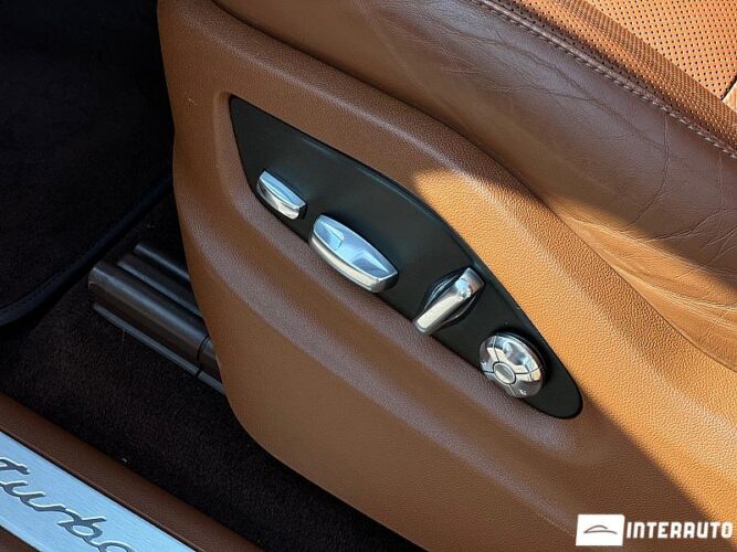 Porsche Cayenne Turbo 37 interauto-car