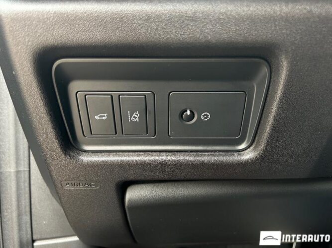 Land Rover Discovery Sport 41 interauto-car