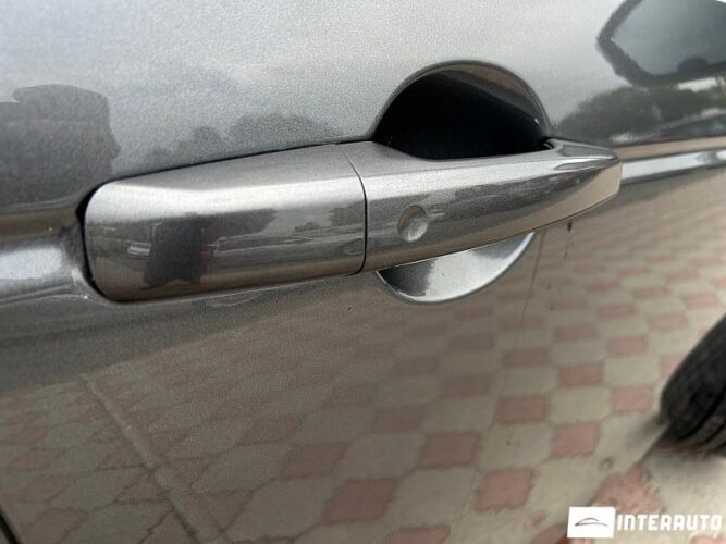 Land Rover Discovery Sport 37 interauto-car