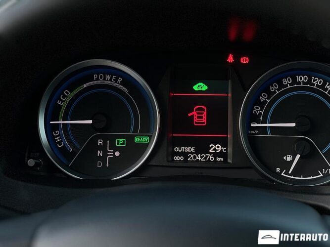 Toyota Auris 41 interauto-car