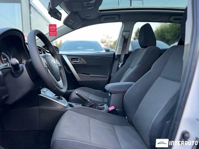 Toyota Auris 39 interauto-car