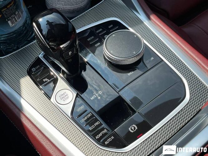 BMW X6 4.0i 43 interauto-car