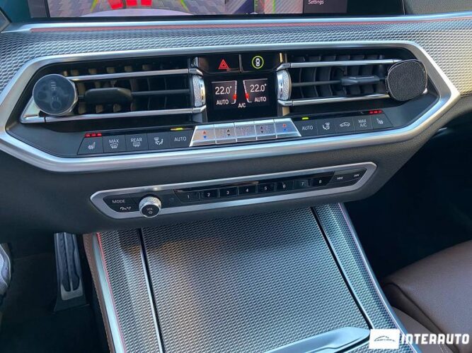 BMW X5 3.0D 43 interauto-car