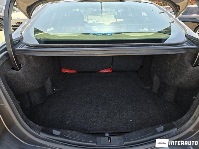 Ford Fusion 43 interauto-car