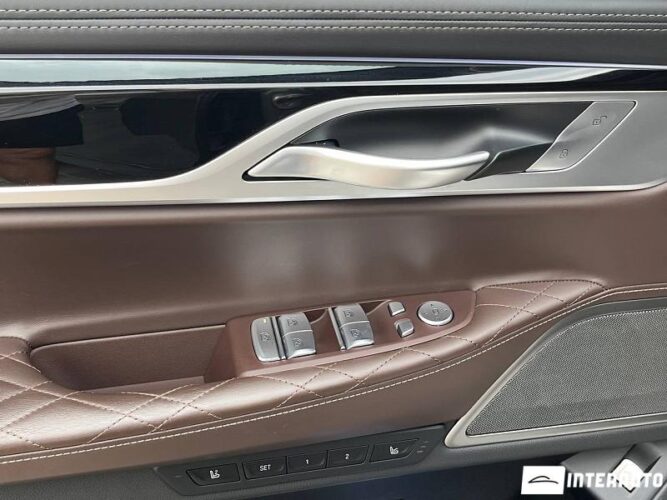 BMW 745e Plug-in hybrid 39 interauto-car