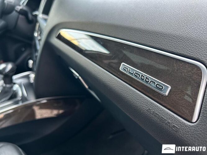 Audi Q5 49 interauto-car