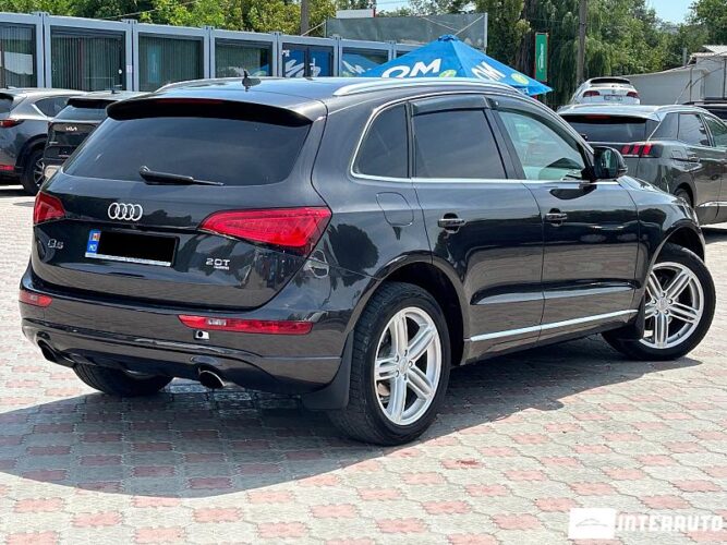 Audi Q5 35 interauto-car