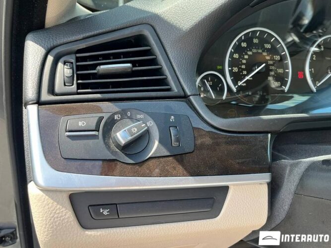 BMW 528 42 interauto-car