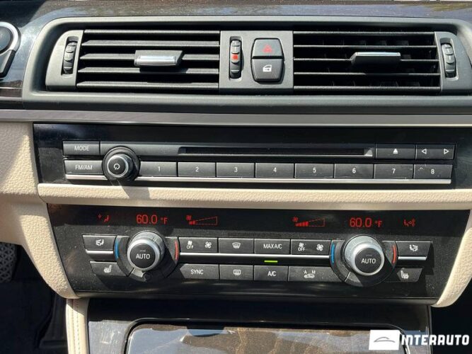 BMW 528 40 interauto-car