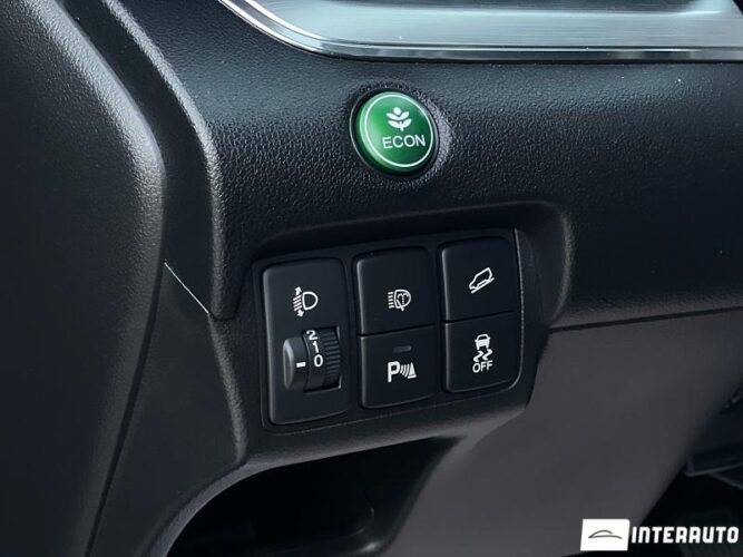 Honda CR-V 37 interauto-car