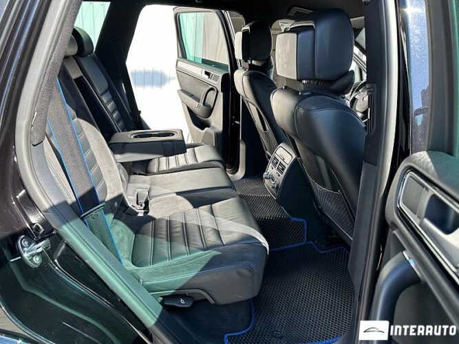 Volkswagen Touareg 44 interauto-car