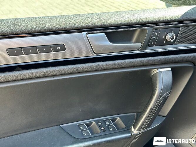 Volkswagen Touareg 41 interauto-car