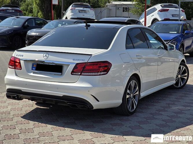 Mercedes E 250 37 interauto-car