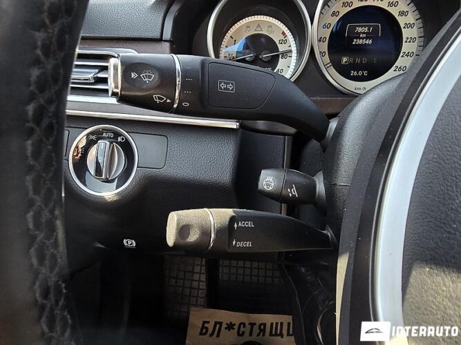 Mercedes E 250 44 interauto-car