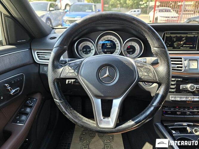 Mercedes E 250 43 interauto-car