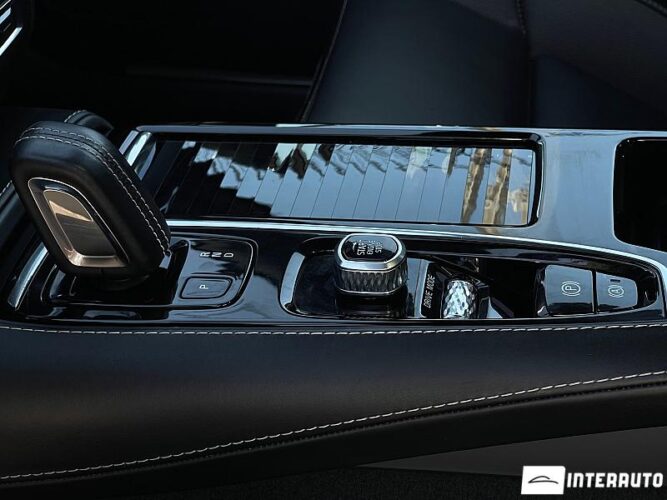 Volvo V 60 64 interauto-car